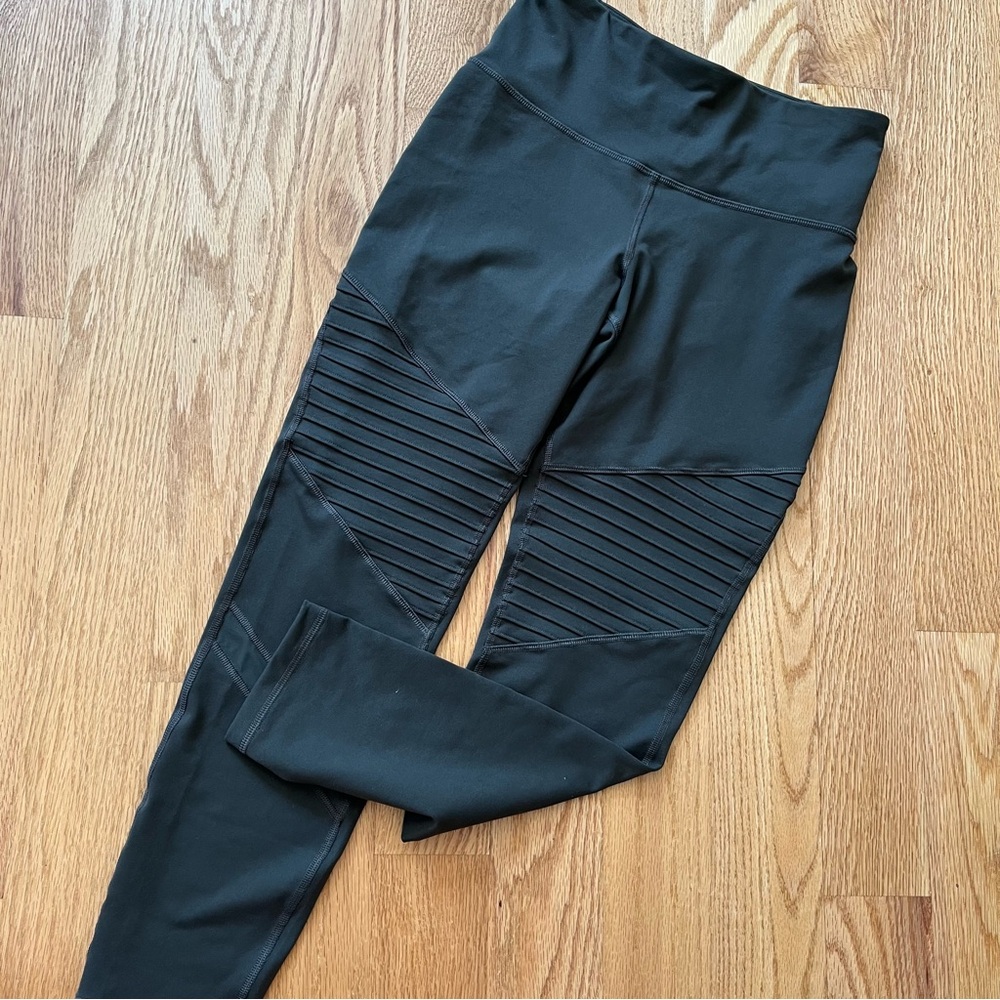 Old Navy Active Moto leggings